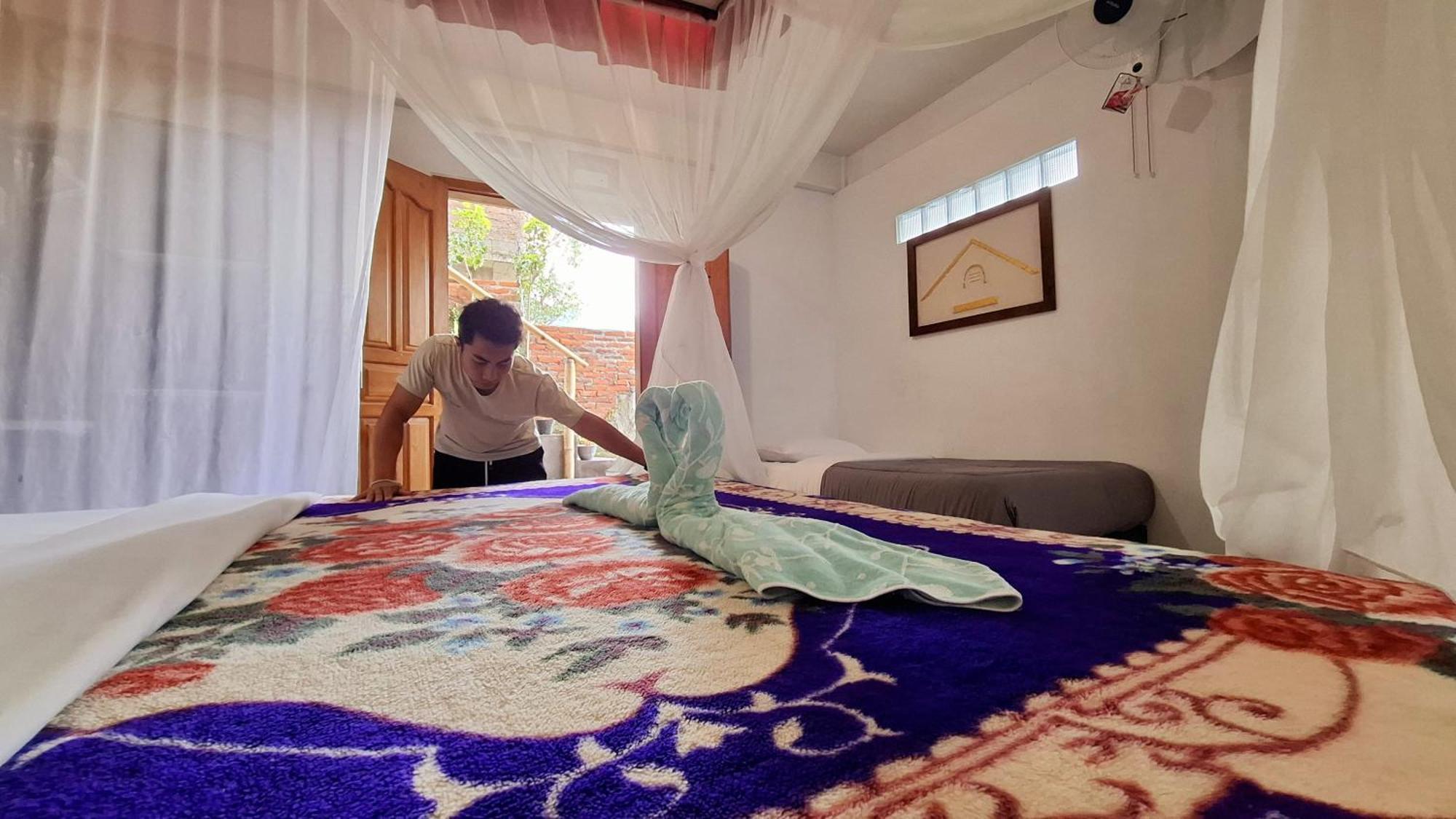 Umah De Madya & Rooftop De Madya Munduk Eksteriør billede