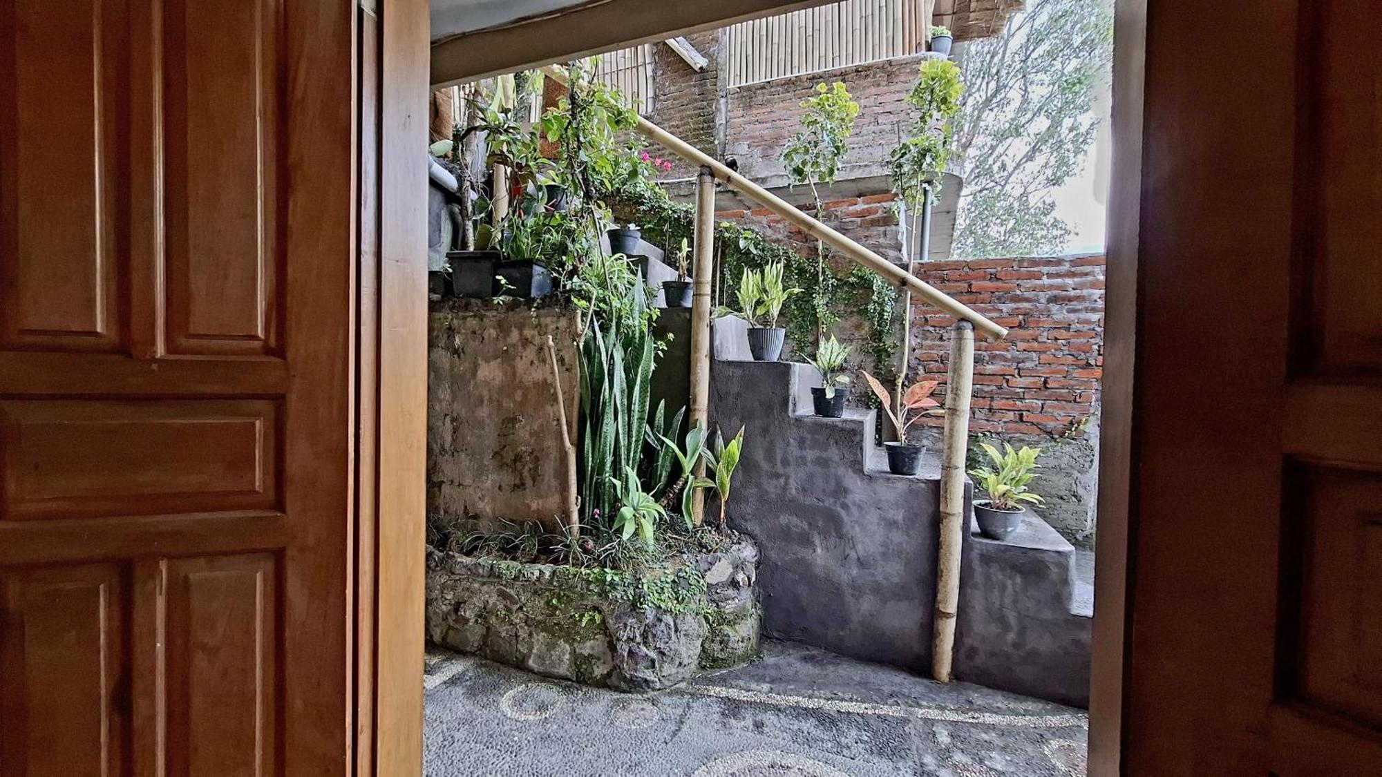 Umah De Madya & Rooftop De Madya Munduk Eksteriør billede